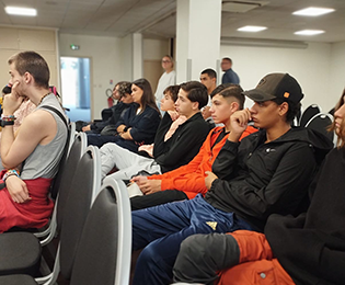 ateliers relais hyères1 fol83 autisme rencontre inclusion